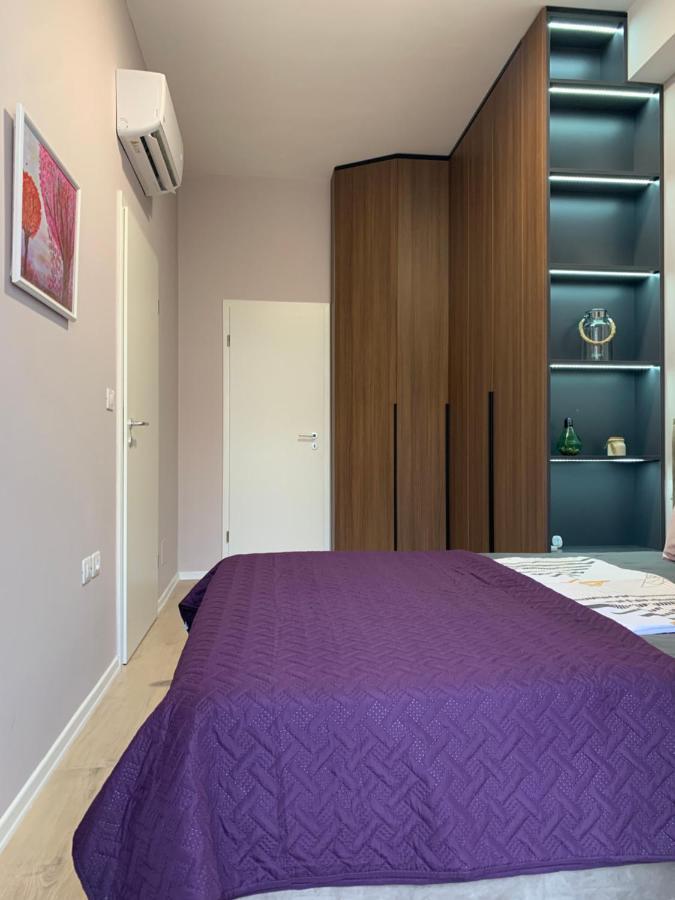 Lovely 1-Bedroom Condo In Tirana Wifi-Netflix-Ac Buitenkant foto